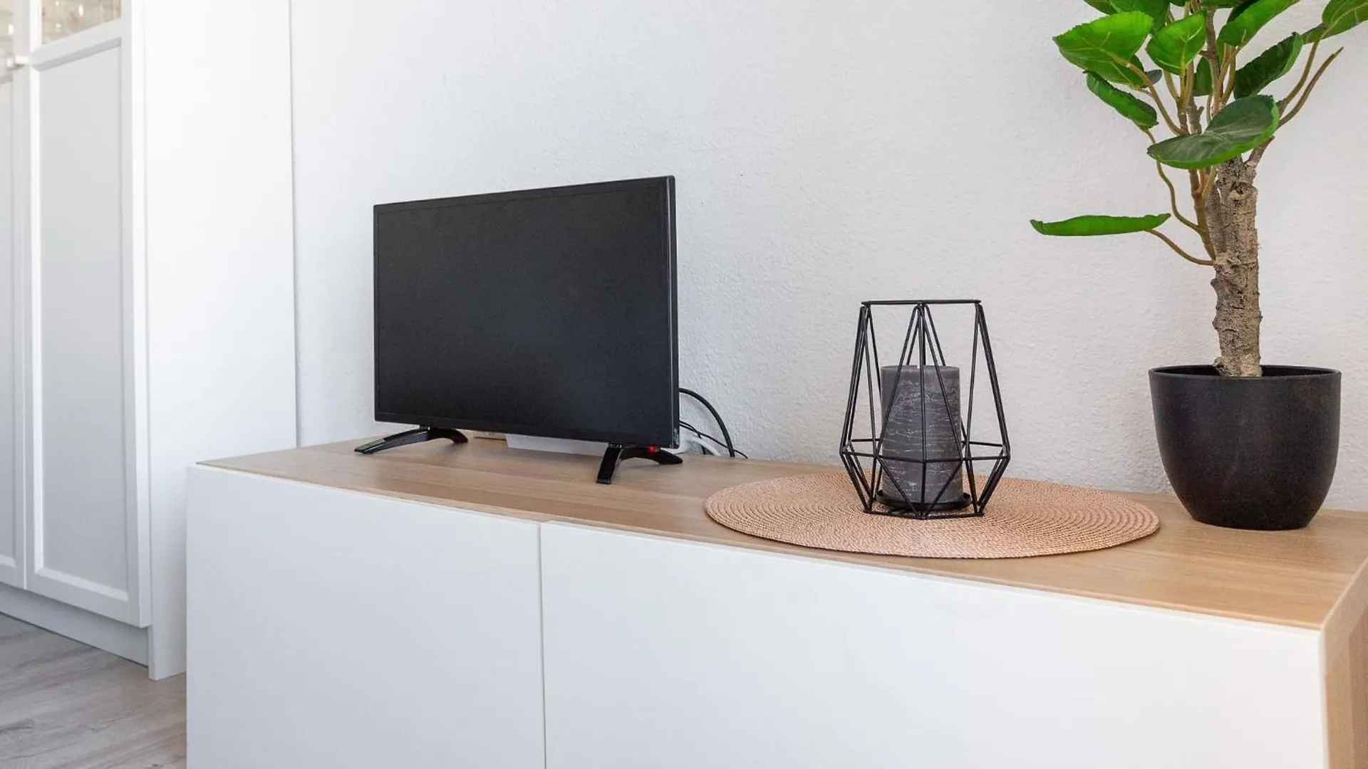 Estudio Mojito L'Escala 0*,